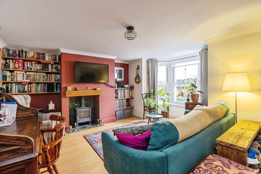 Property photo 1 of 19 Reception Room