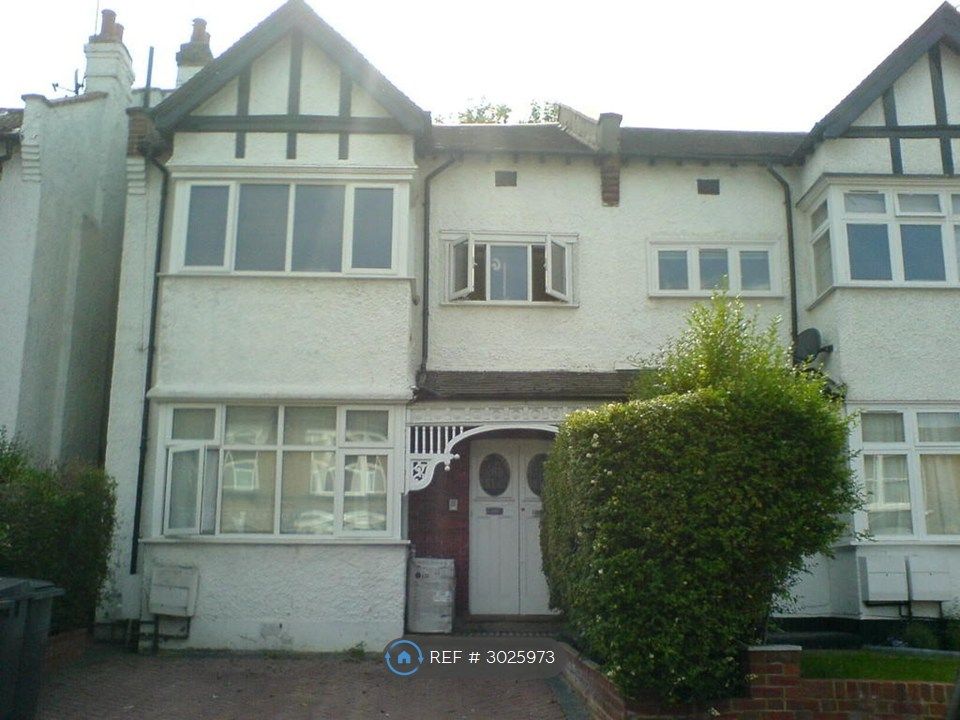 Property photo 2 of 3