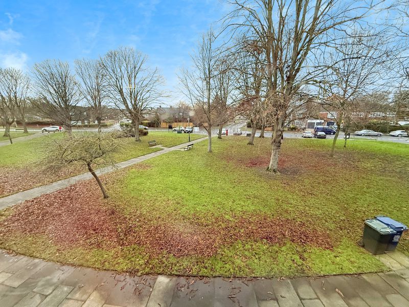 Property photo 1 of 6 Photo 6