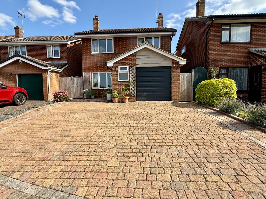 Property photo 1 of 39 3332311
