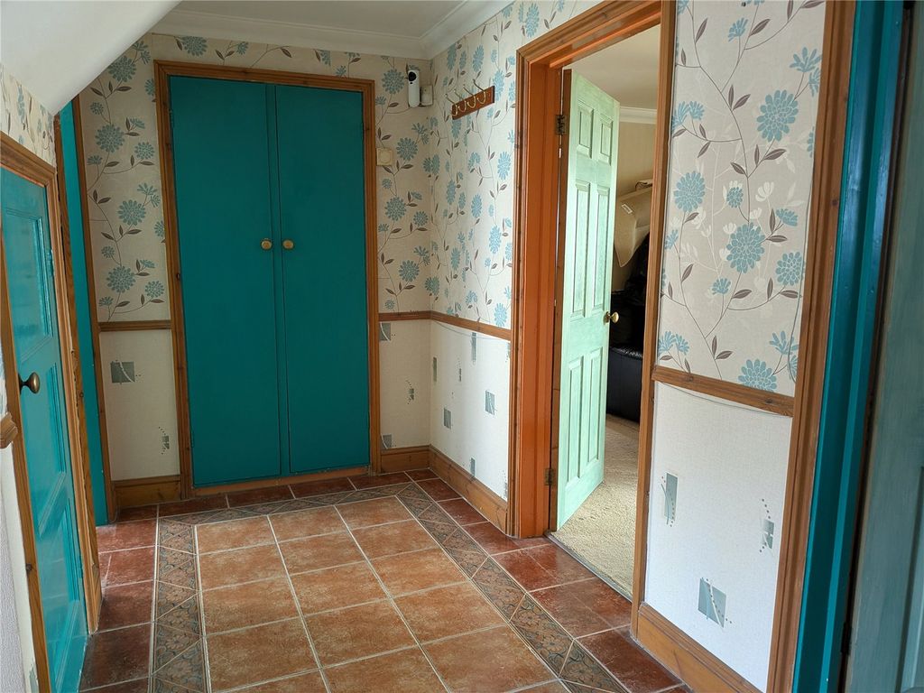 Property photo 3 of 12 Picture No. 06