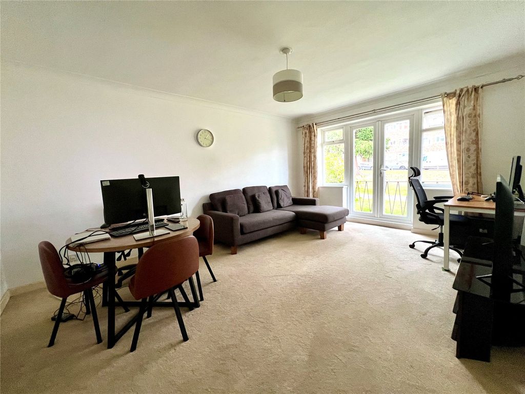 Property photo 2 of 10 Reception Room