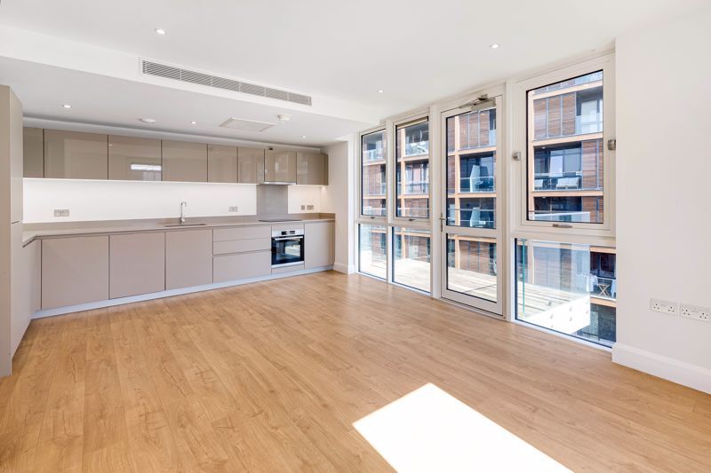 Property photo 1 of 26 Photo 5