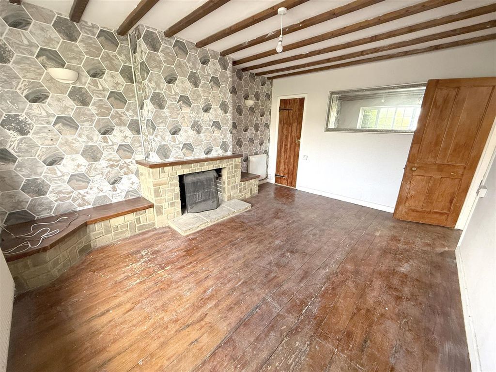 Property photo 2 of 8 Img_2319.Jpg