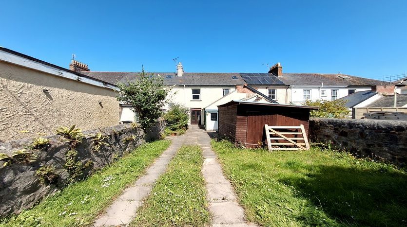 Property photo 2 of 19