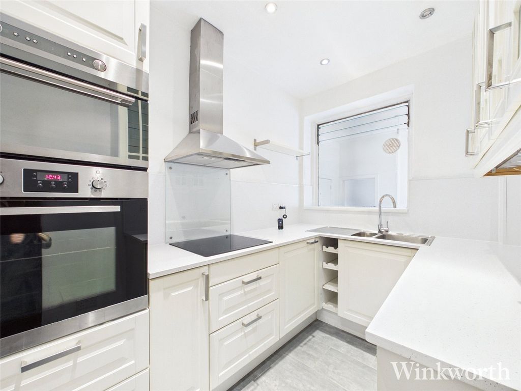 Property photo 2 of 12 Picture No. 03