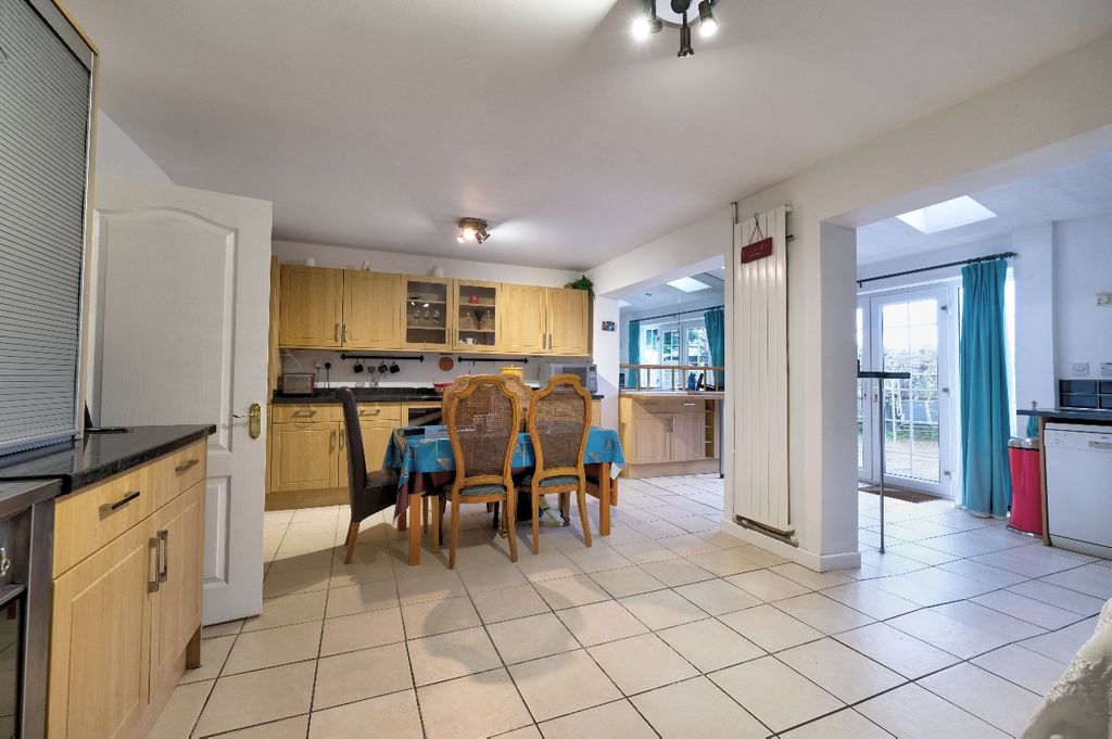 Property photo 2 of 21 Kitchen Dining Room