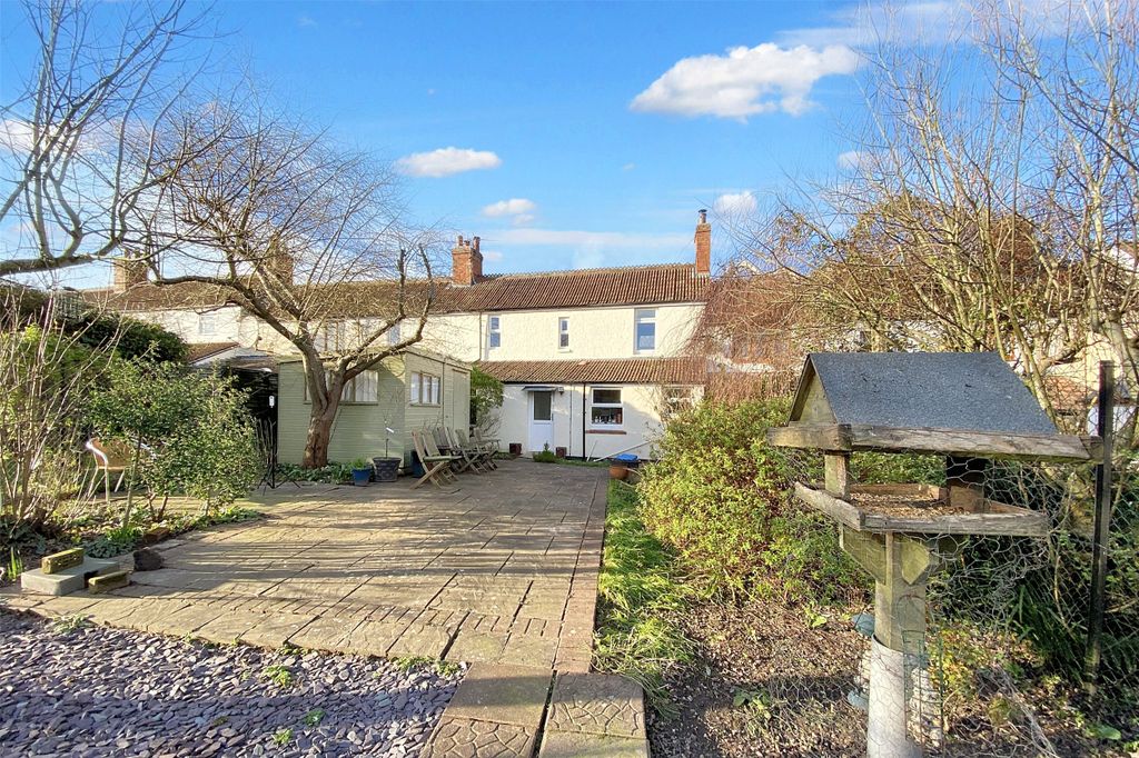 Property photo 1 of 17 1 - Picture No. 11