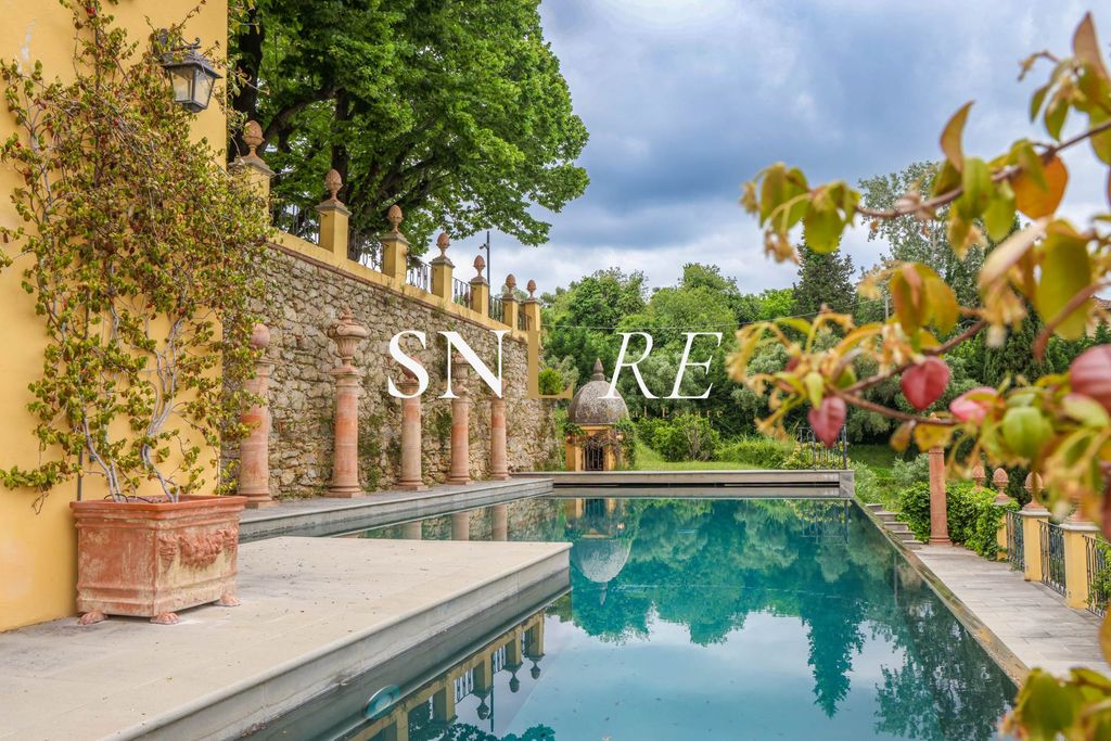 Property photo 2 of 25