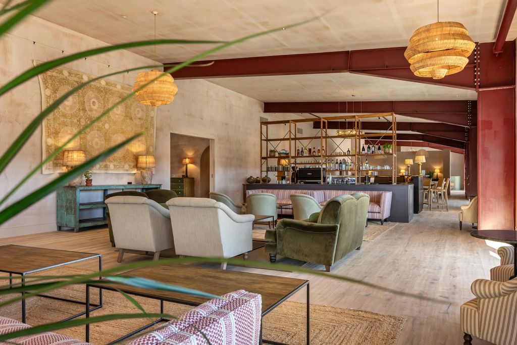 Property photo 3 of 9 4597.Jpg