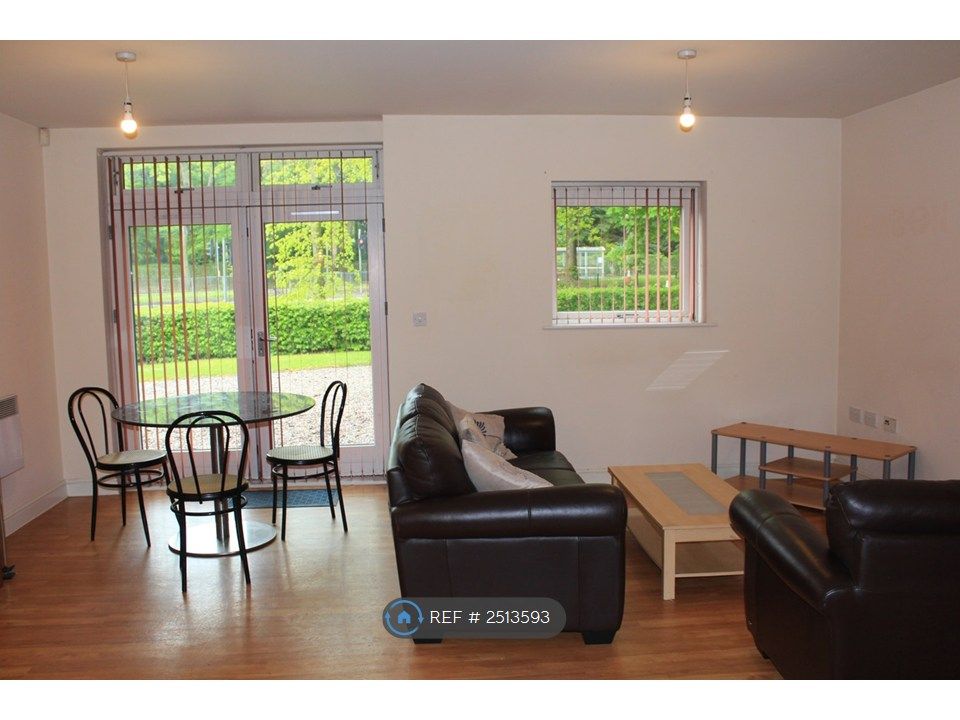 Property photo 2 of 9