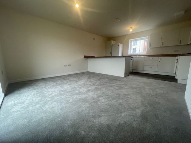 Property photo 2 of 12 Img_0729