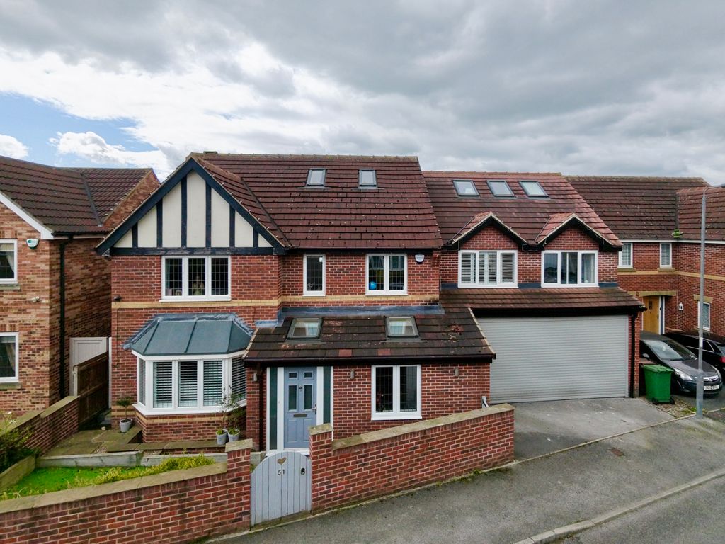 Property photo 1 of 45 Dji_Fly_20260418_113818_0183_1776508996191_Photo_Beautify