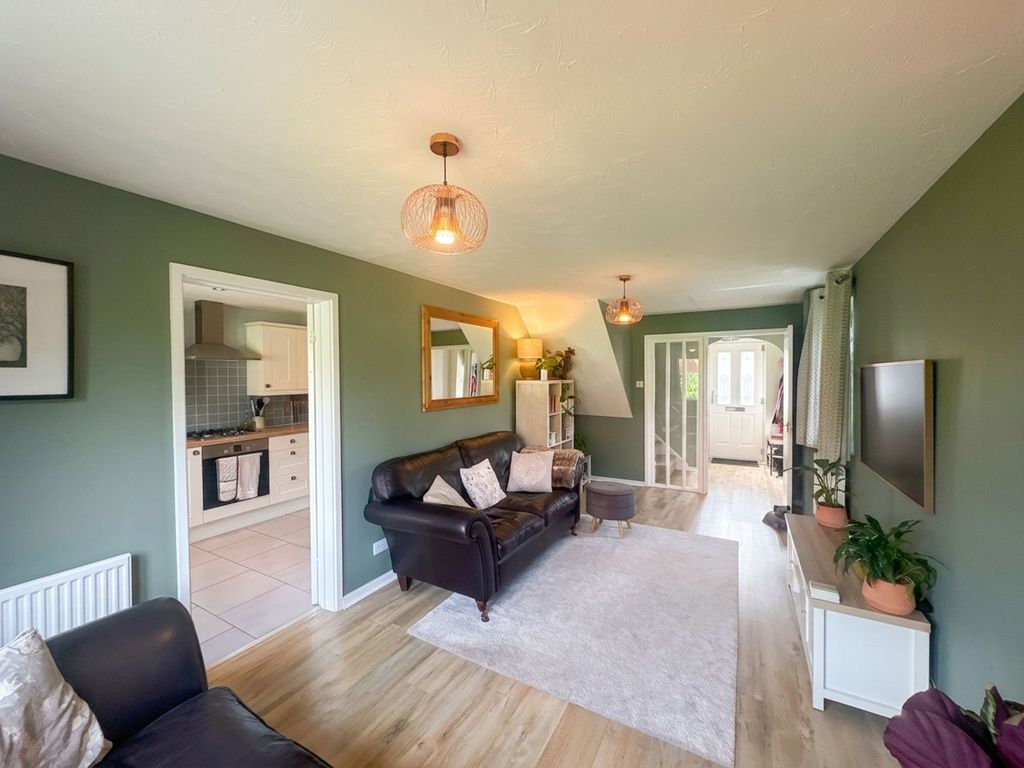 Property photo 2 of 26