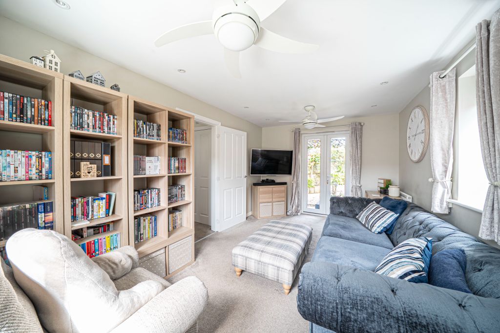 Property photo 3 of 20