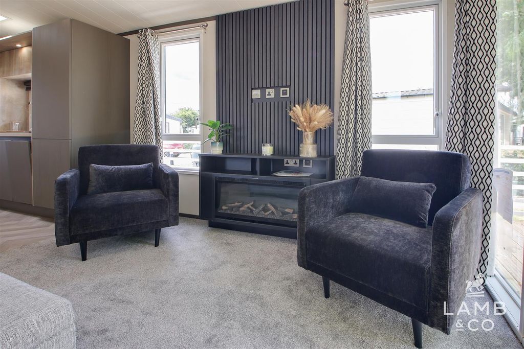 Property photo 3 of 25 Img_7167-Img_7171.Jpeg