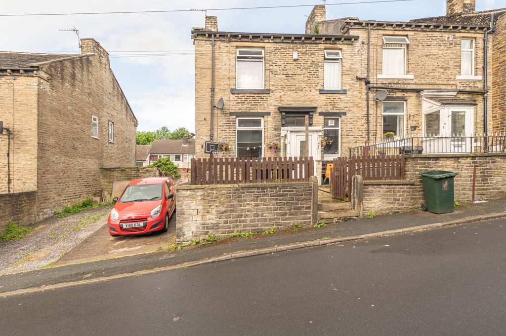 Property photo 1 of 21