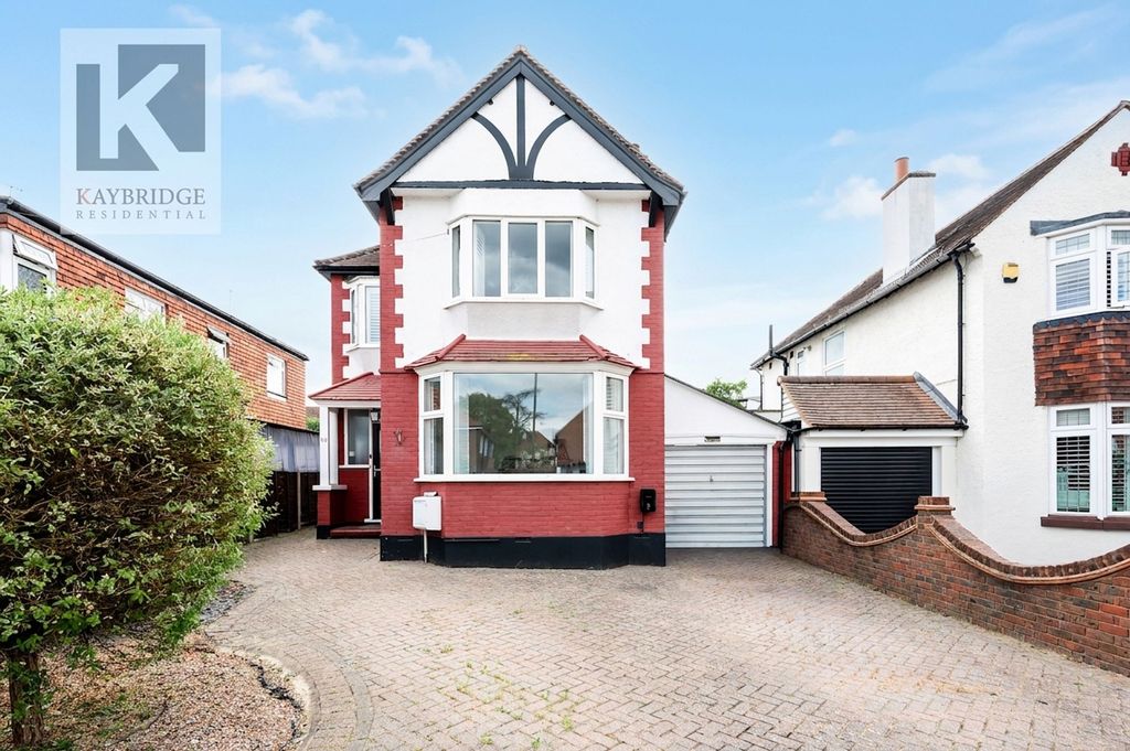 Property photo 1 of 16
