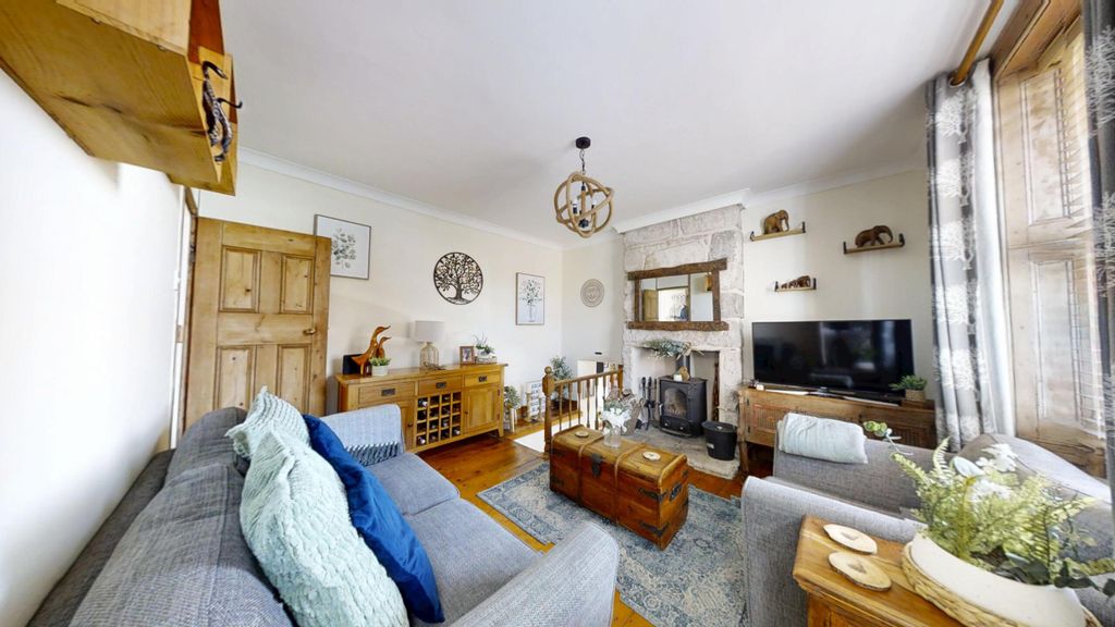 Property photo 3 of 26 Living Room