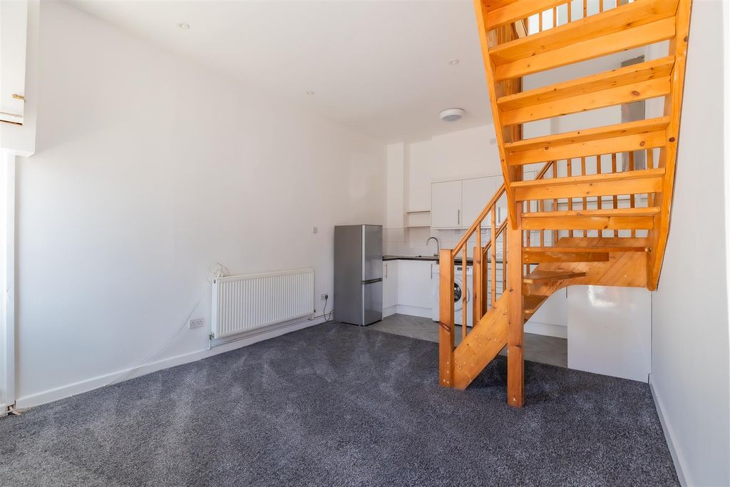 Property photo 3 of 10 63B (1 Of 9).Jpg