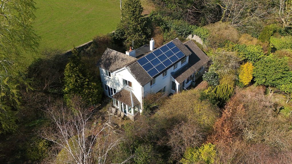 Property photo 2 of 27 Not Specified