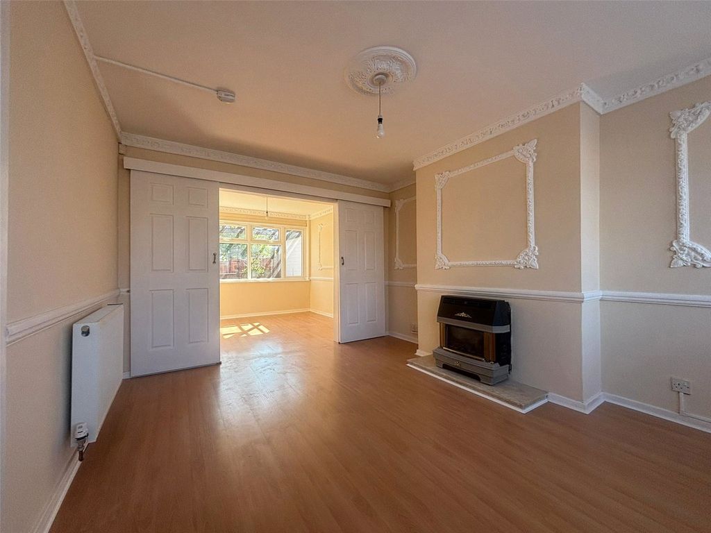 Property photo 2 of 21 Picture No. 20