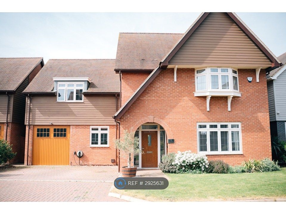 Property photo 1 of 30