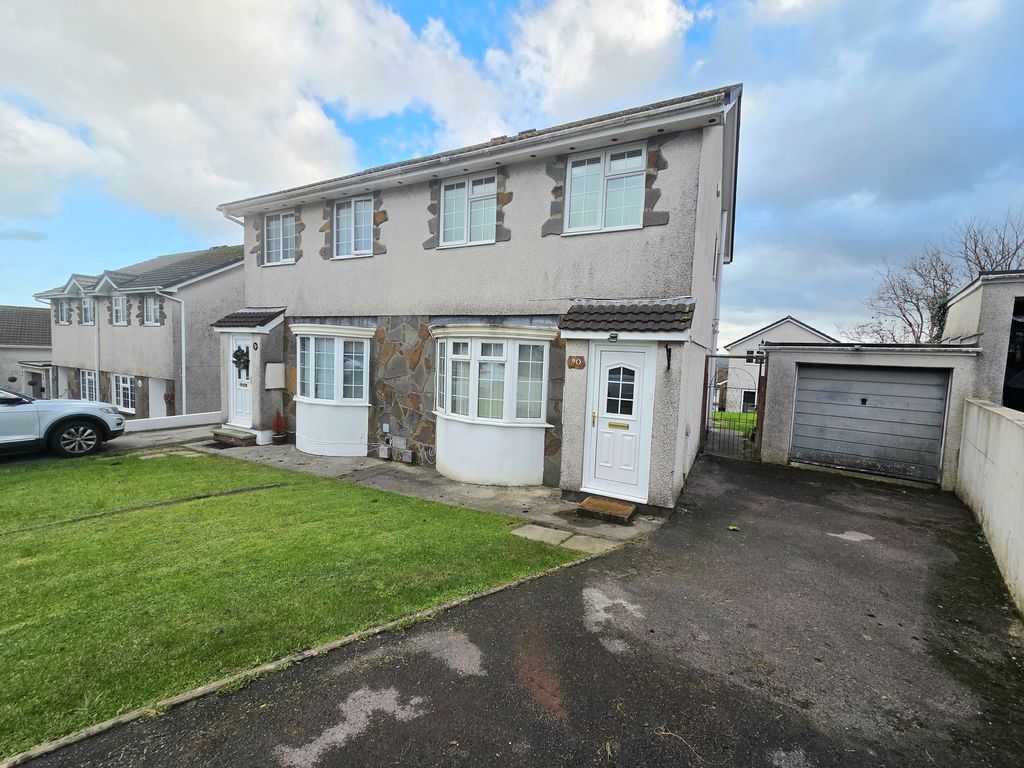 Property photo 1 of 8 Main