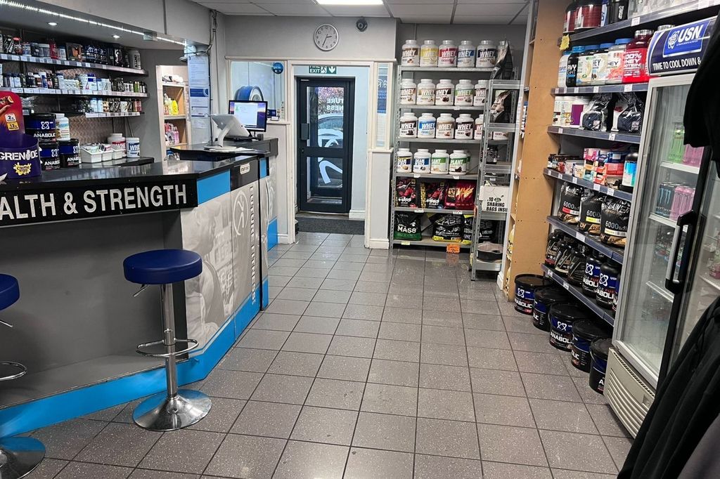 Property photo 2 of 7