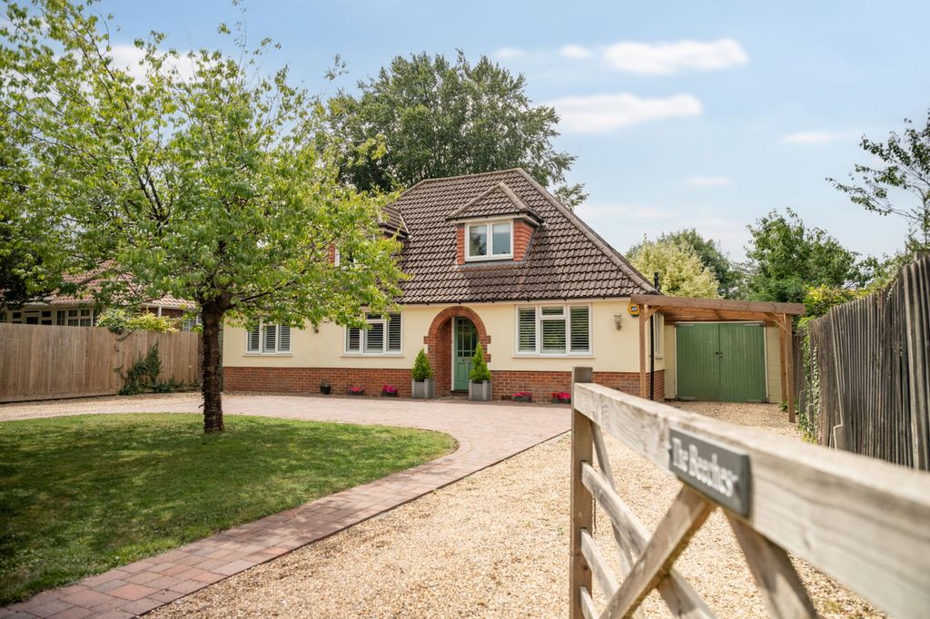 Property photo 1 of 35