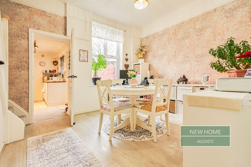 Property photo 2 of 27 Photo 12