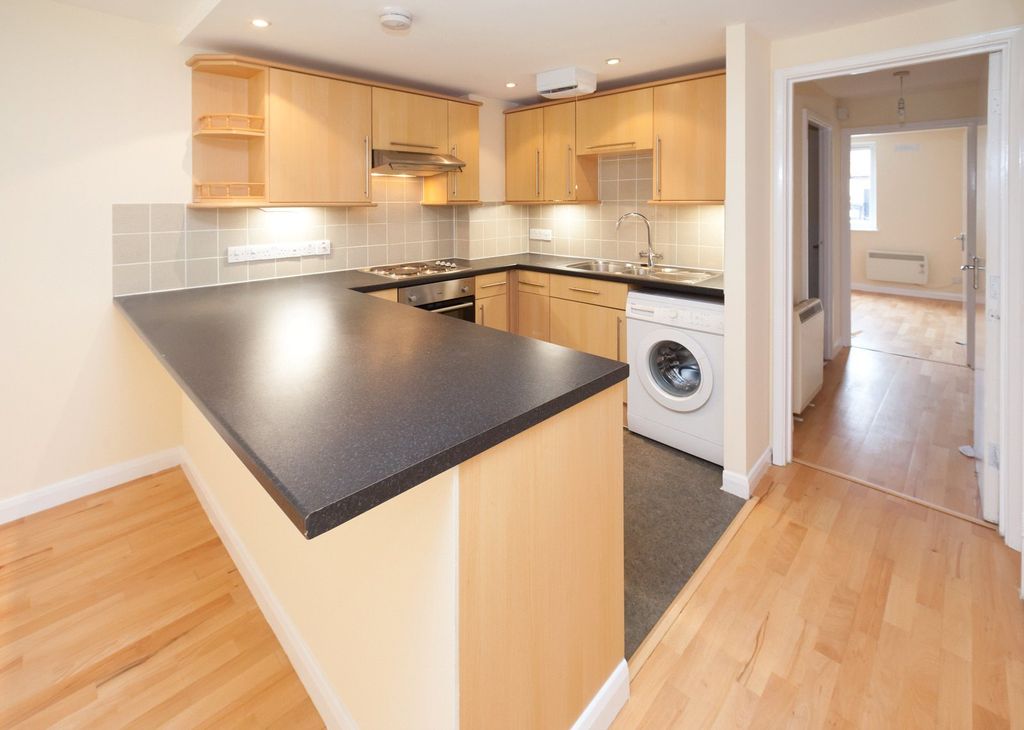 Property photo 3 of 9 Picture No. 02