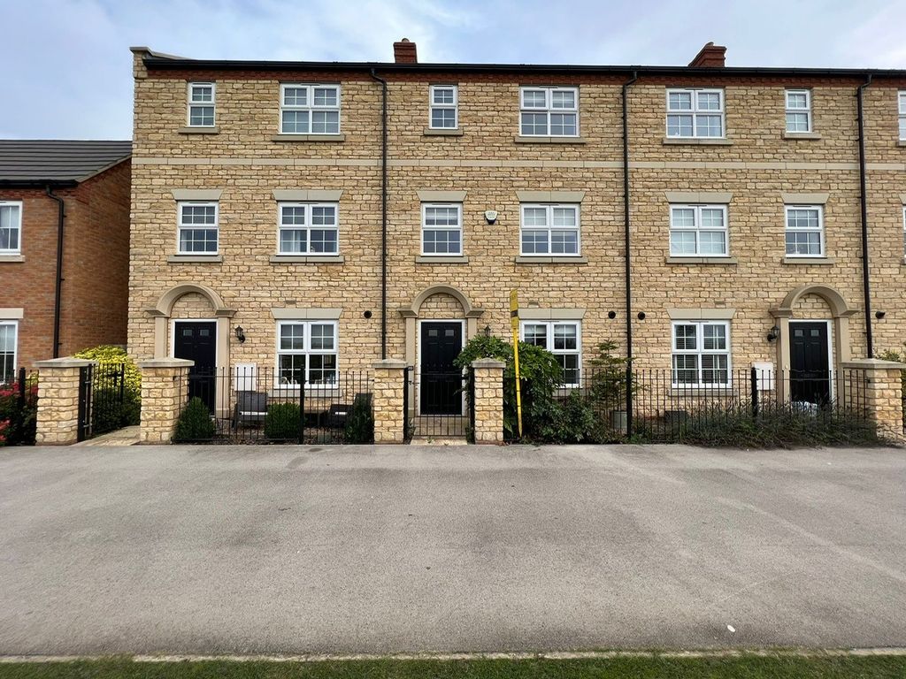 Property photo 1 of 6 Front