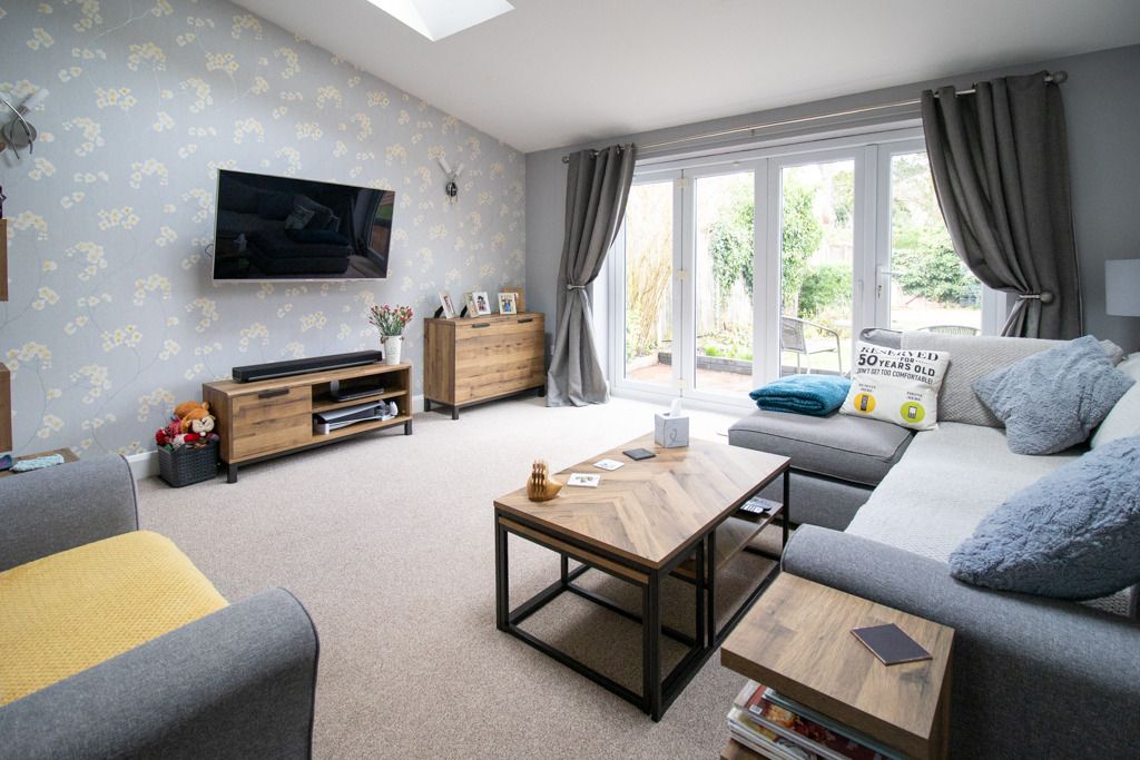 Property photo 2 of 23 4914524