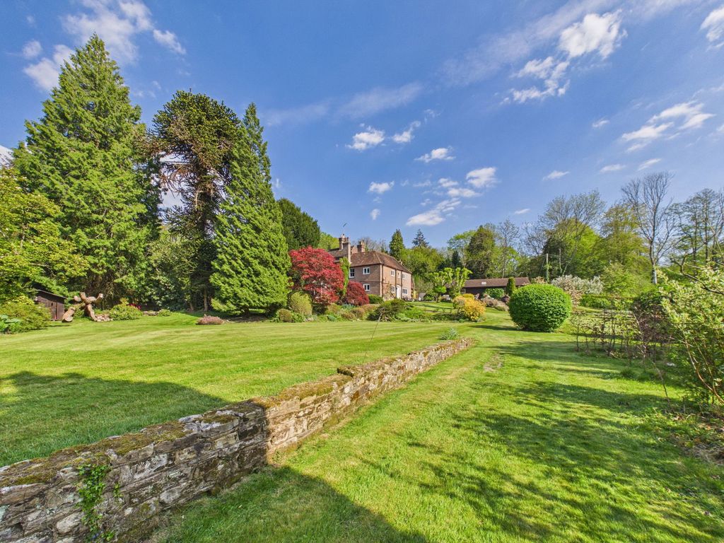 Property photo 1 of 30