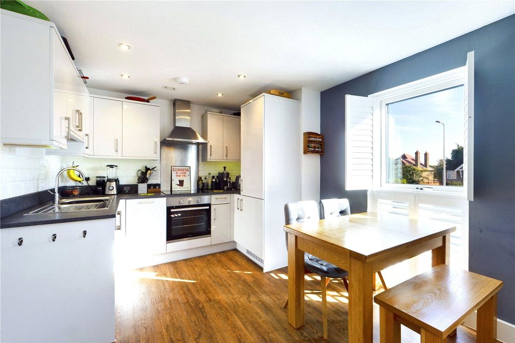Property photo 3 of 15 Kitchen/Diner