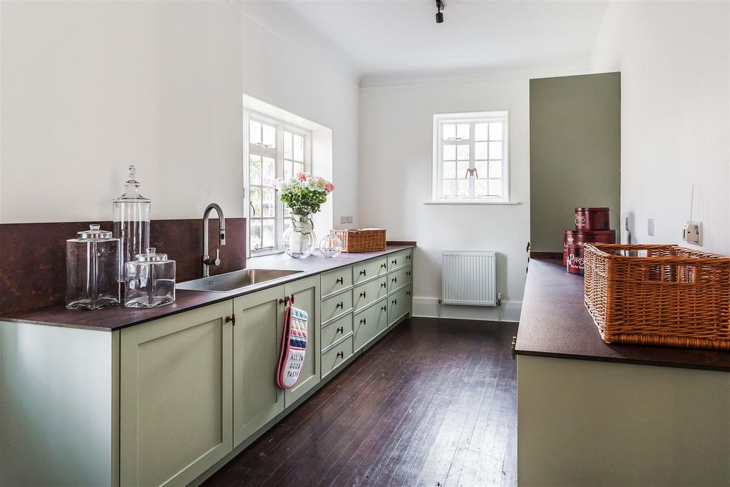 Additional image 7 of 5 bed detached house for saleAndwell Lane, Andwell, Hook, Hampshire RG27