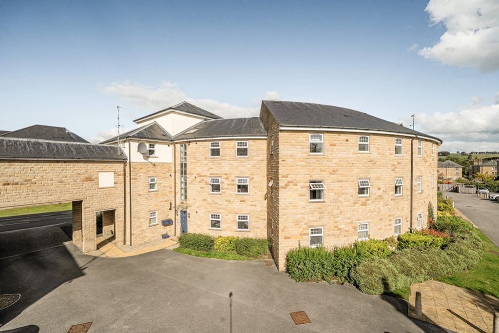 Property photo 2 of 19 Rear View Of Building