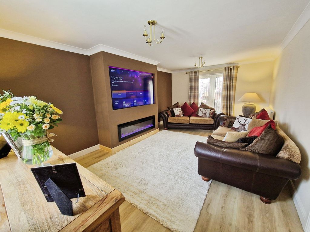 Property photo 3 of 17 Fc02Cf84-1000053631