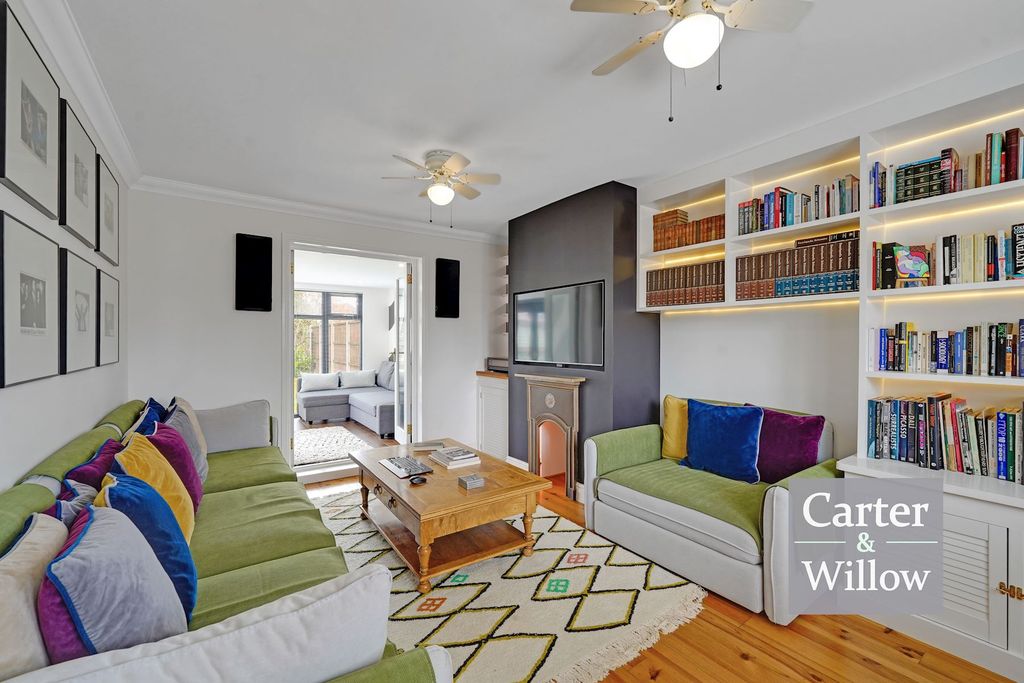 Property photo 1 of 17