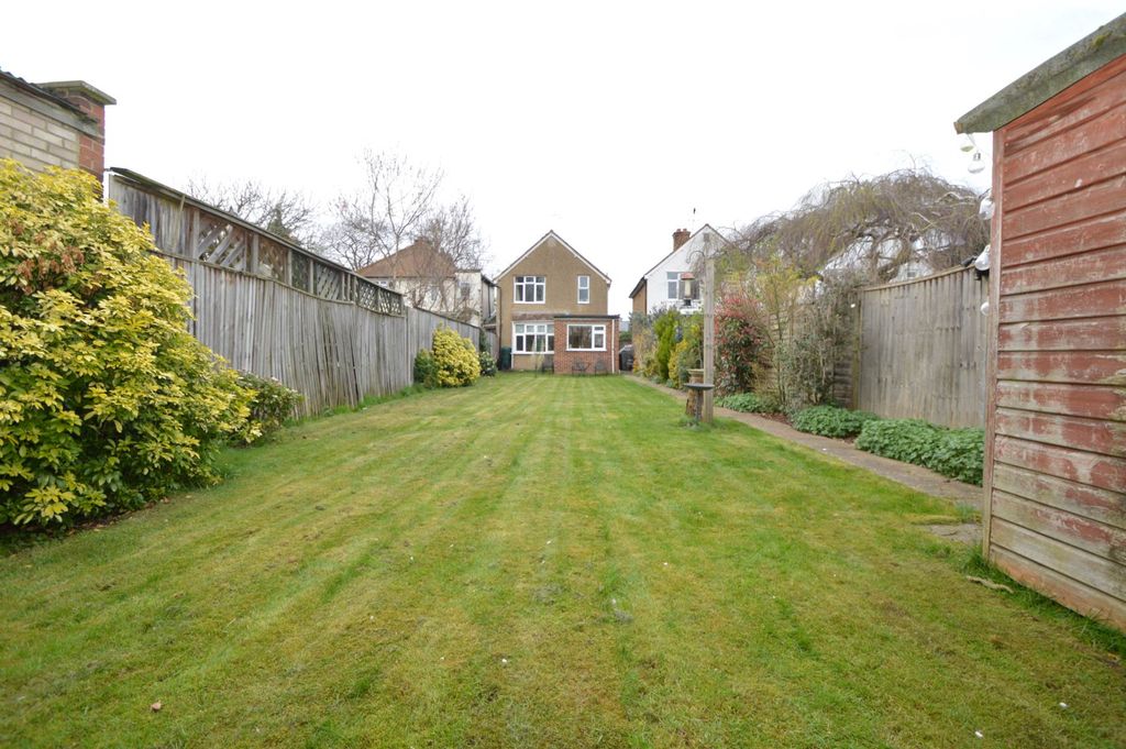 Property photo 2 of 6