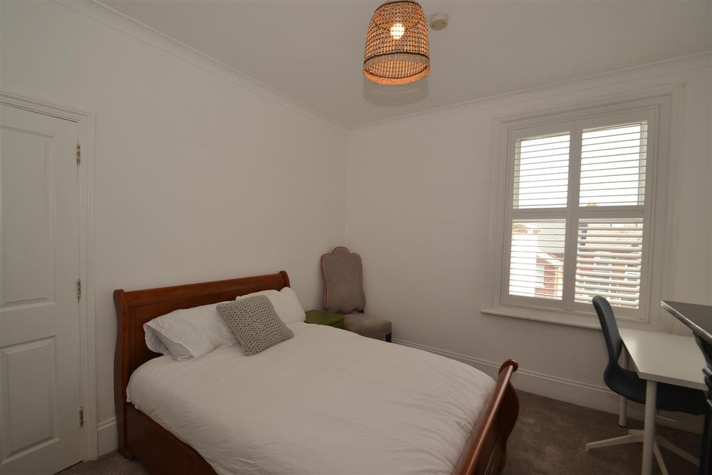 Additional image 16 of 5 bed shared accommodation to rentMount Pleasant Rd EX4