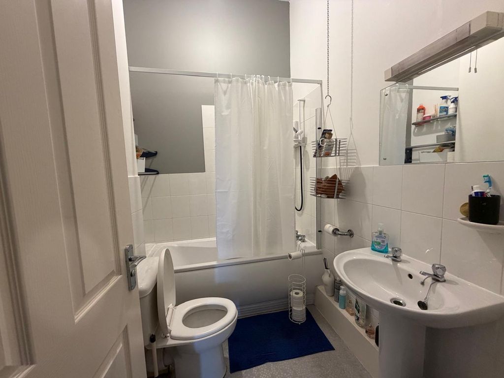 Property photo 2 of 14 Picture No. 02