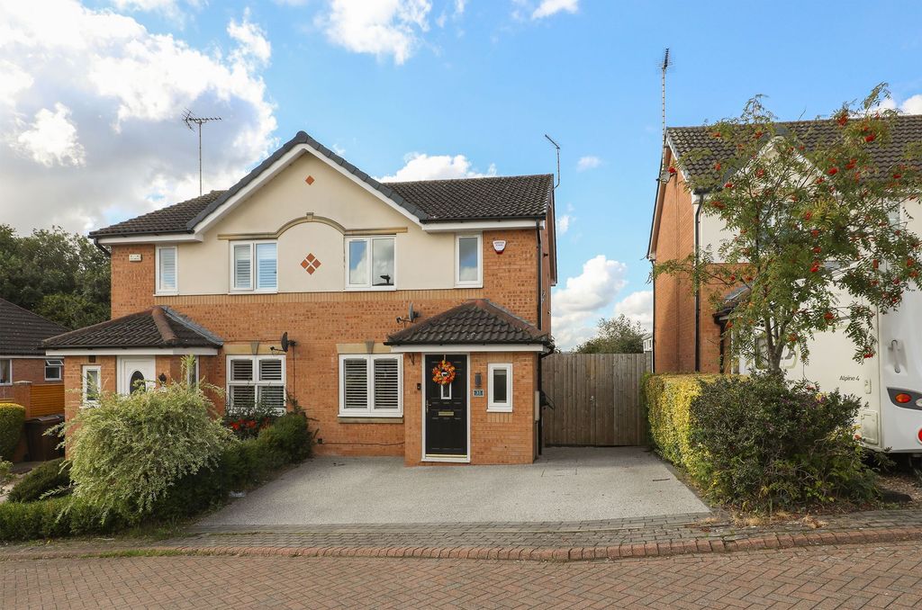 Property photo 1 of 22
