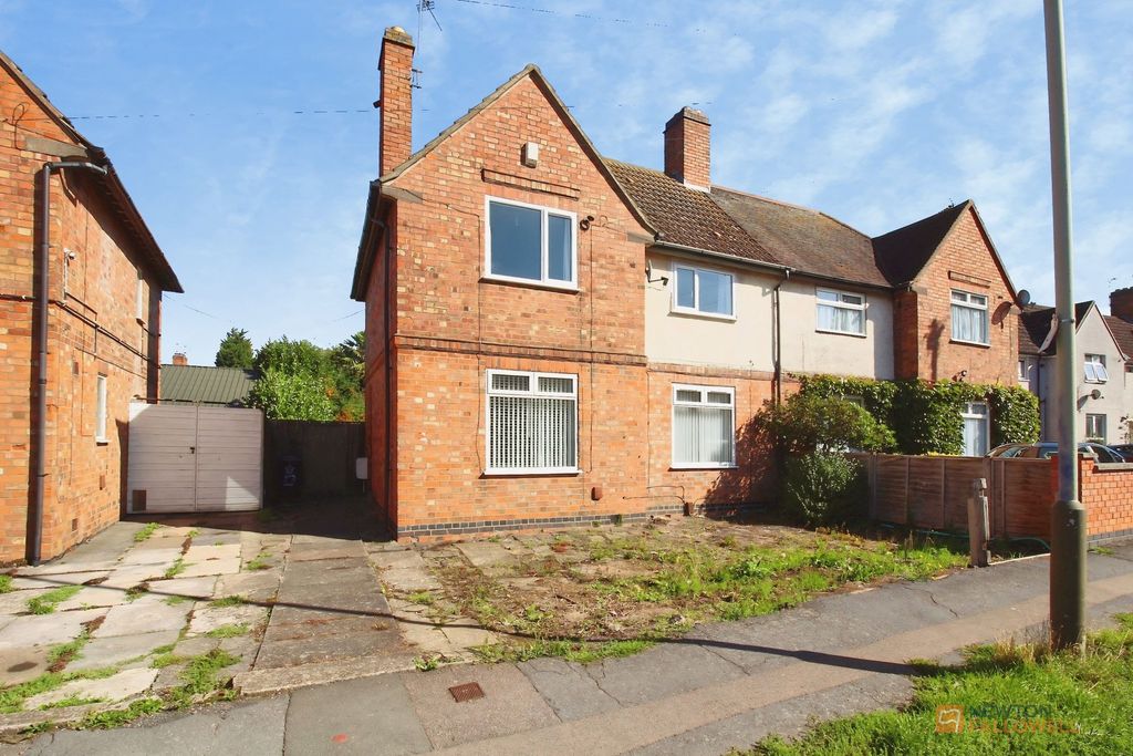 Property photo 1 of 14