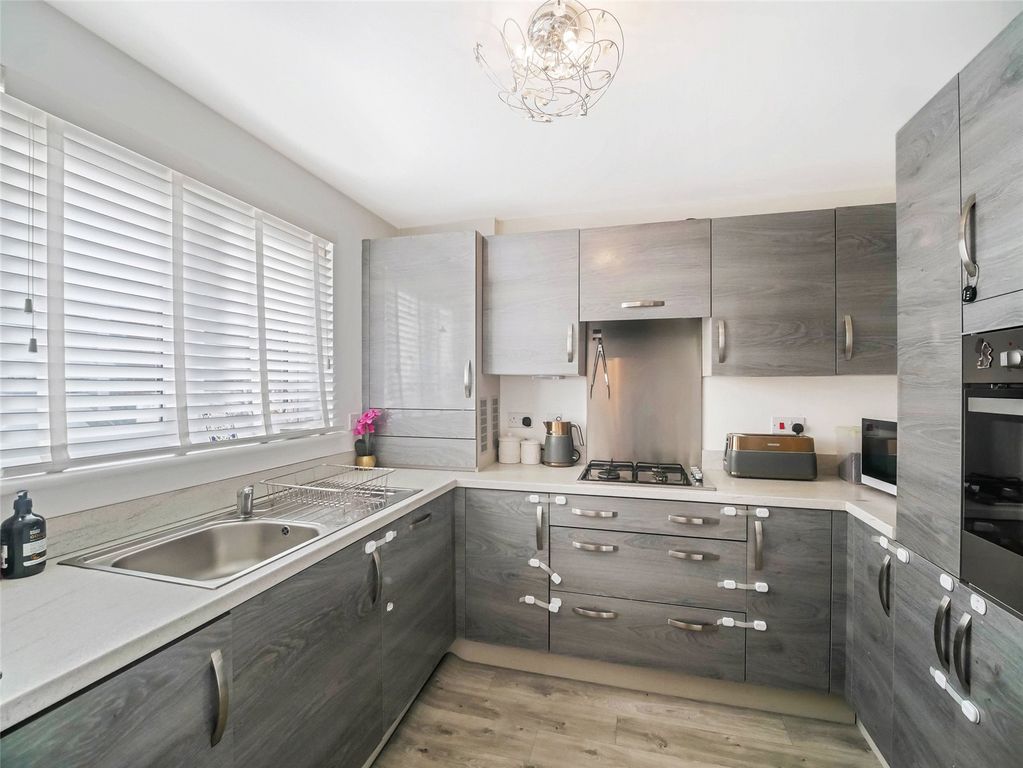 Property photo 2 of 21 Picture No. 05