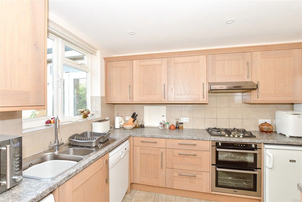 Property photo 1 of 14 Kitchen