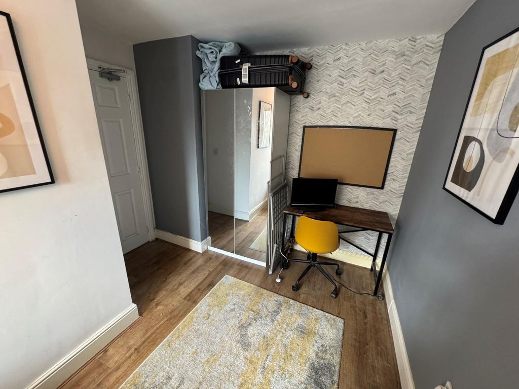 Property photo 2 of 11 2.Jpg
