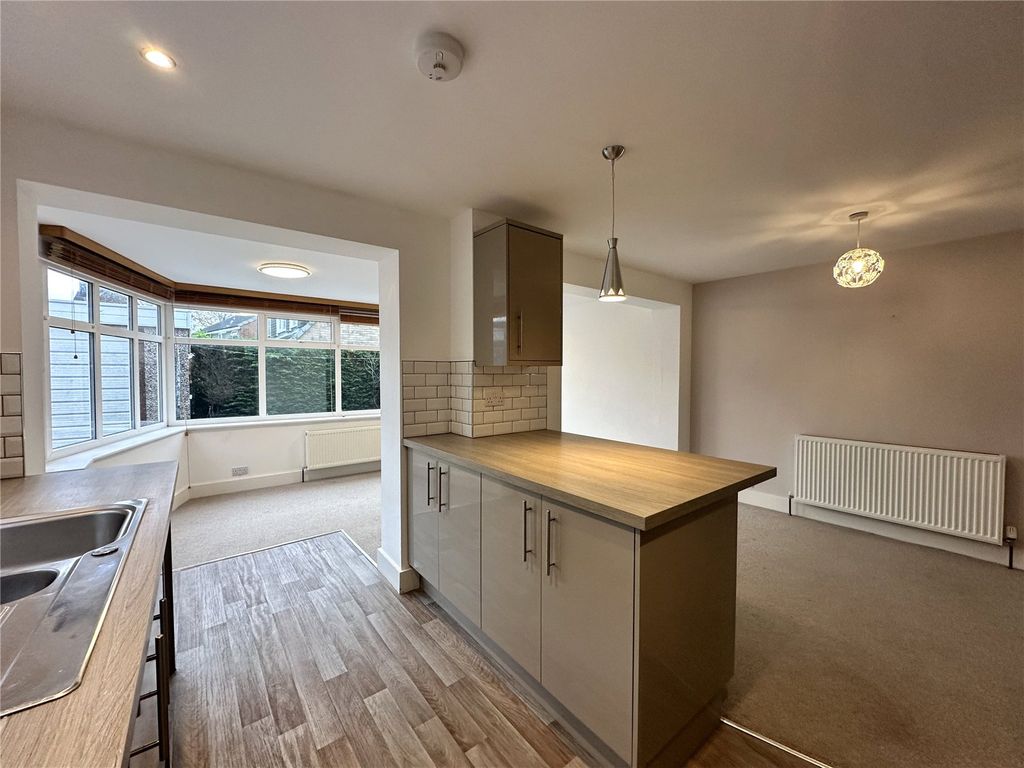 Property photo 3 of 17 Picture No. 10