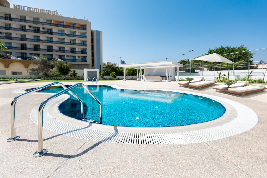 Property photo 3 of 31